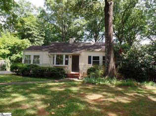 142 Knollwood Ln, Greenville, SC 29607
