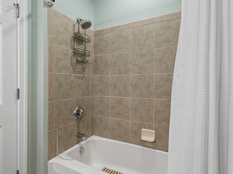 501 Abbey Ridge Ct — Photo 17