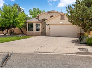 509 Sunny Meadows Dr NE, Rio Rancho, NM 87144