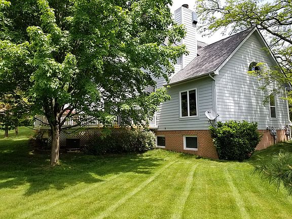 3rd image of 5488 Parkside Dr