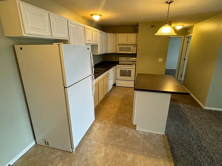 2022 29th Pl NW #201 — Photo 4