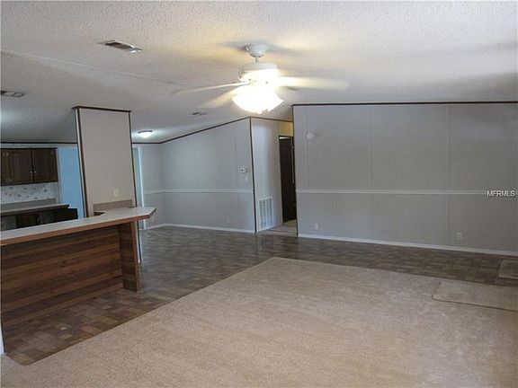 4th image of 9808 Reylinda Ave