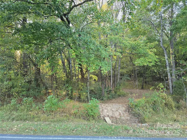 Maske Rd, Mount Gilead, NC 27306