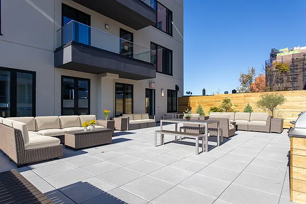 Rented by Modern Spaces | media 1