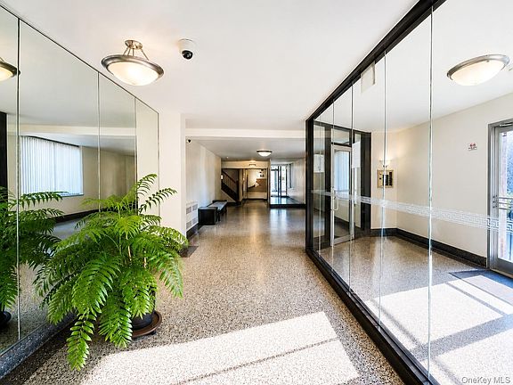 2nd image of 30-11 Parsons Boulevard #4O