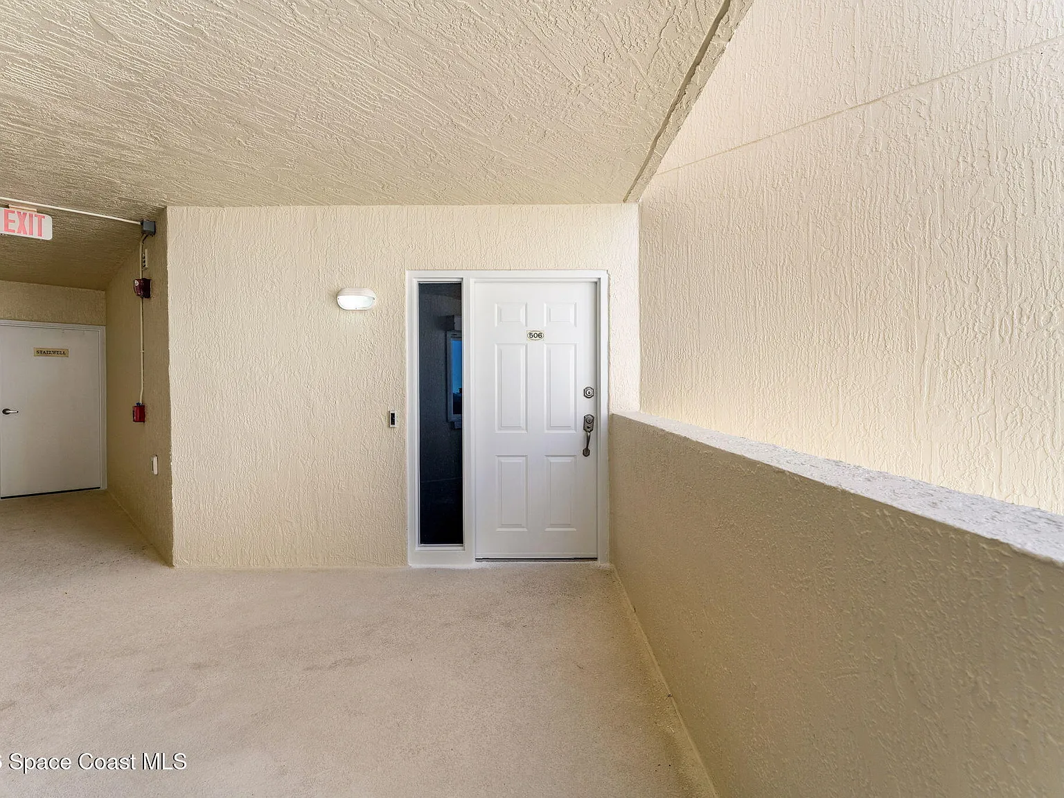 2 bed, 2.0 bath, 1245 sqft, $3,200 — Photo 2