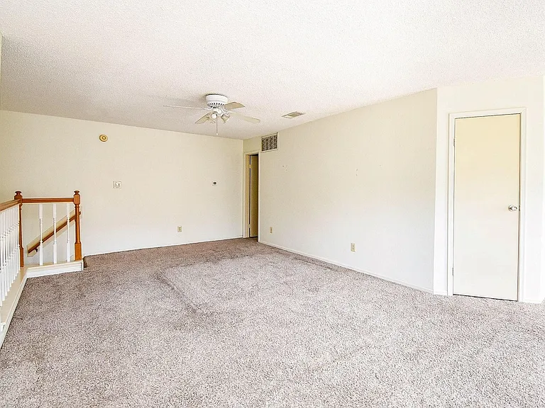 7575 Cambridge St #1004 — Photo 17