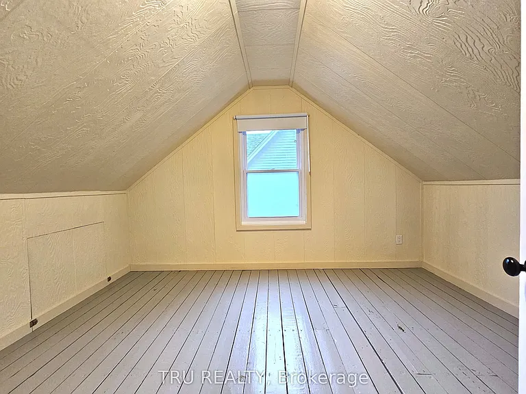 28 Arundel Ave — Photo 19