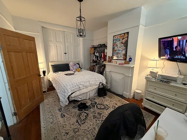 313 S Laurel St — Photo 5