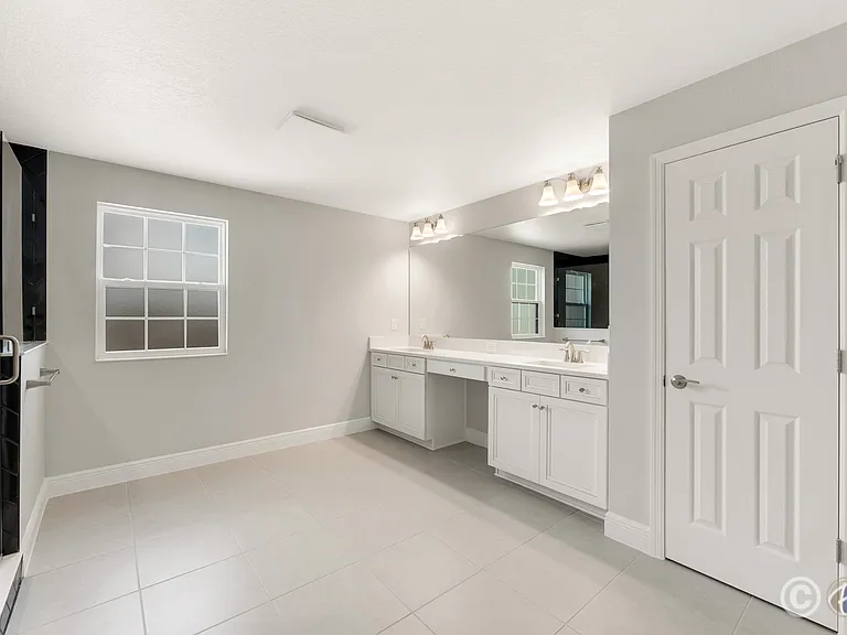 13180 Wellspring Dr — Photo 24
