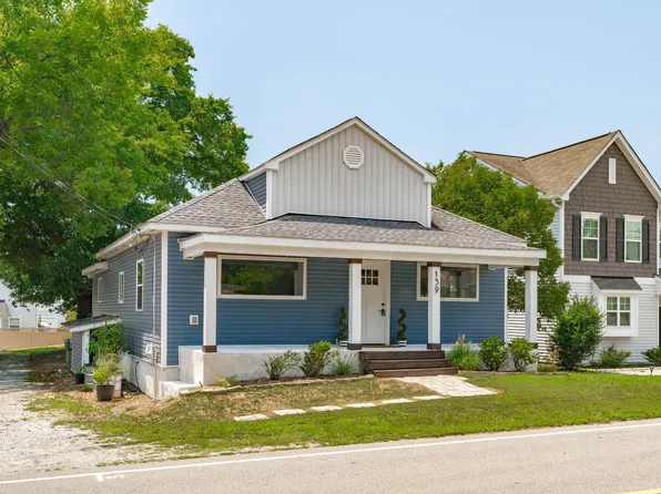 139 Bridge St, Fuquay Varina, NC 27526