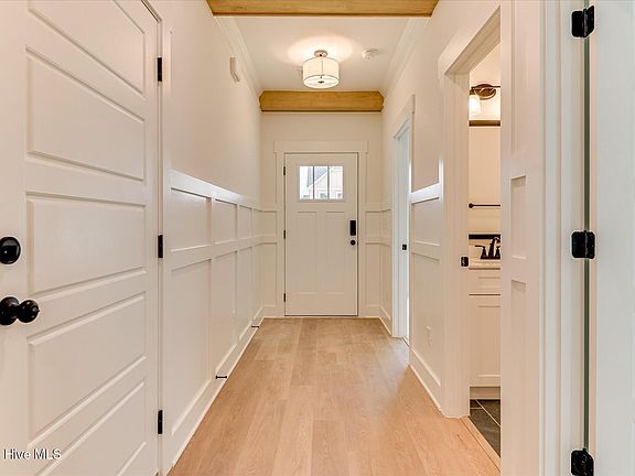5th image of 5607 Sweetwater Drive