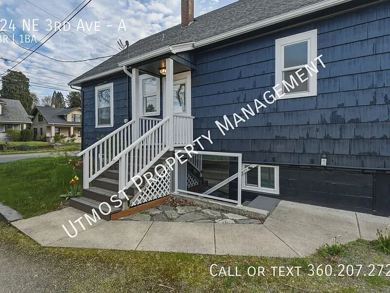 924 NE 3rd Ave #A — Photo 10