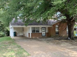3386 Ridgemont Rd, Memphis, TN 38128