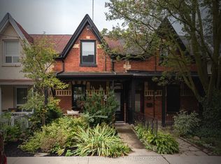 15 Crocker Ave, Toronto, ON M6J 1K7