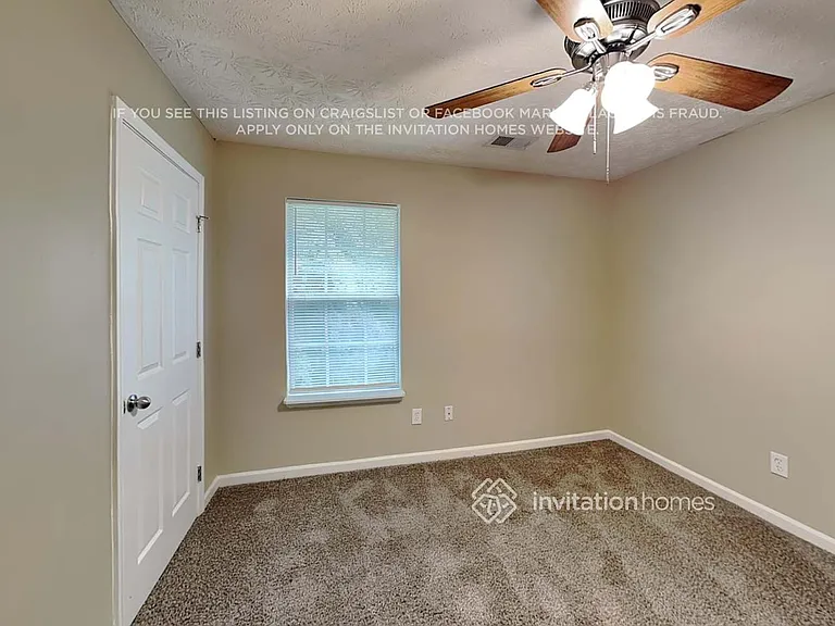 128 Shadow Creek Ct — Photo 16