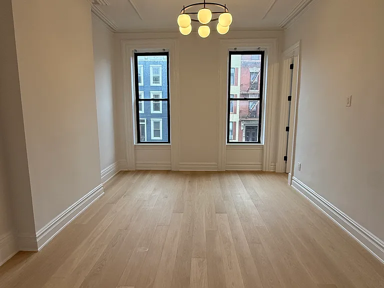 130 Calyer St #2 — Photo 6