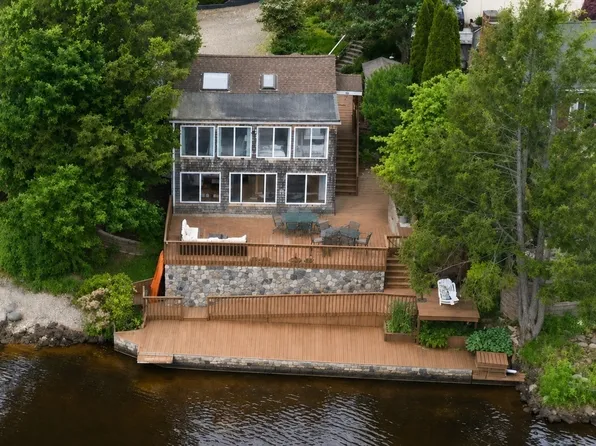 31 Pine Tree Dr, Holland, MA 01521