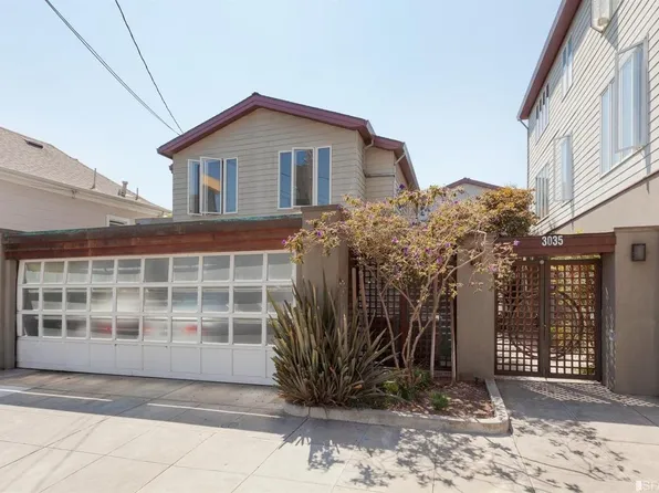 3035 Chapman St, Oakland, CA 94601