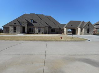 2517 Vickie Ln, Woodward, OK 73801
