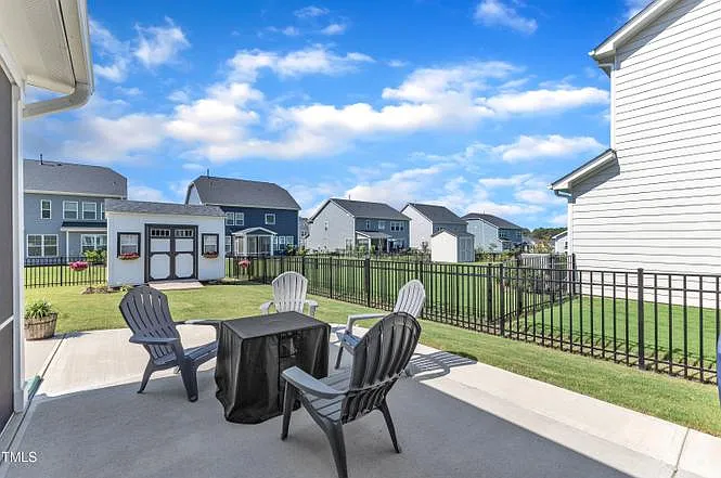 1526 Cloverfield Ct — Photo 39