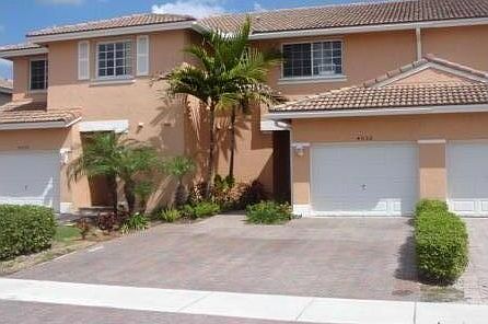 1st image of 4032 NW 92nd Avenue #4032