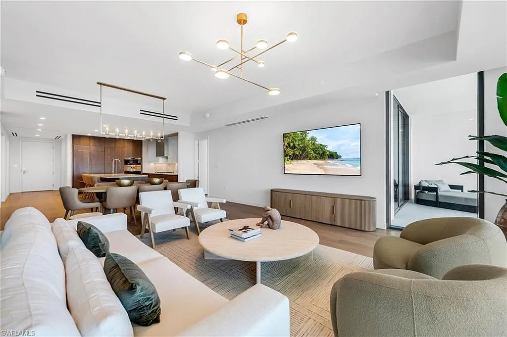 2 bed, 3.0 bath, 2628 sqft, $25,000 — Photo 4