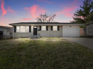 1241 Cunningham Ave, Saint Charles, MO 63301