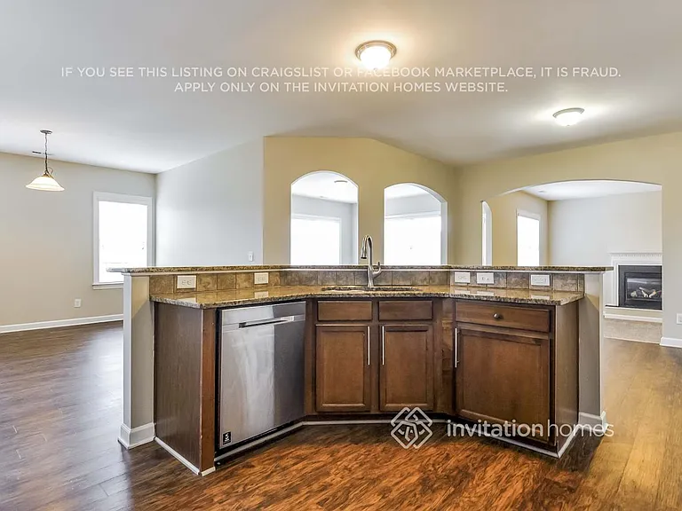 85 Rolling Meadows Dr — Photo 10