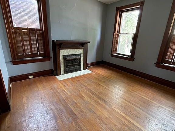 5th image of 6024 Michigan Ave #1F
