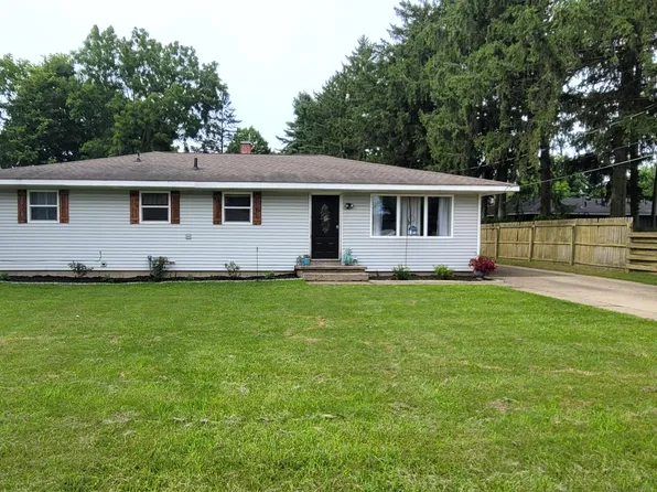 107 Hayton St, Coldwater, MI 49036