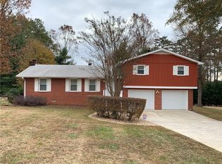 4451 S Roberts Dr, Buford, GA