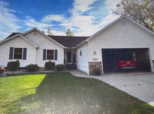 5311 Reid Rd, Swartz Creek, MI 48473