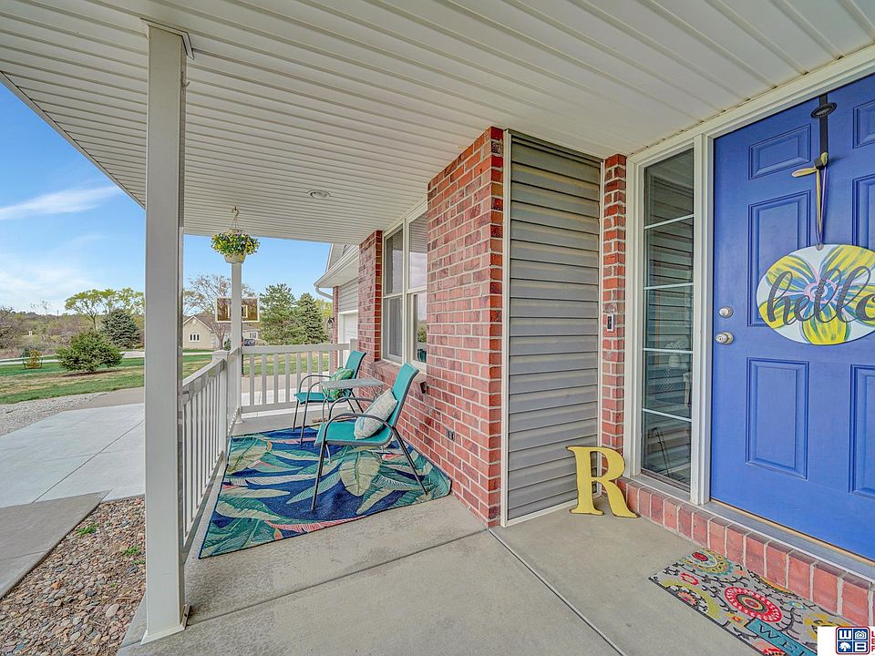 1st image of 16800 Leisure Pl