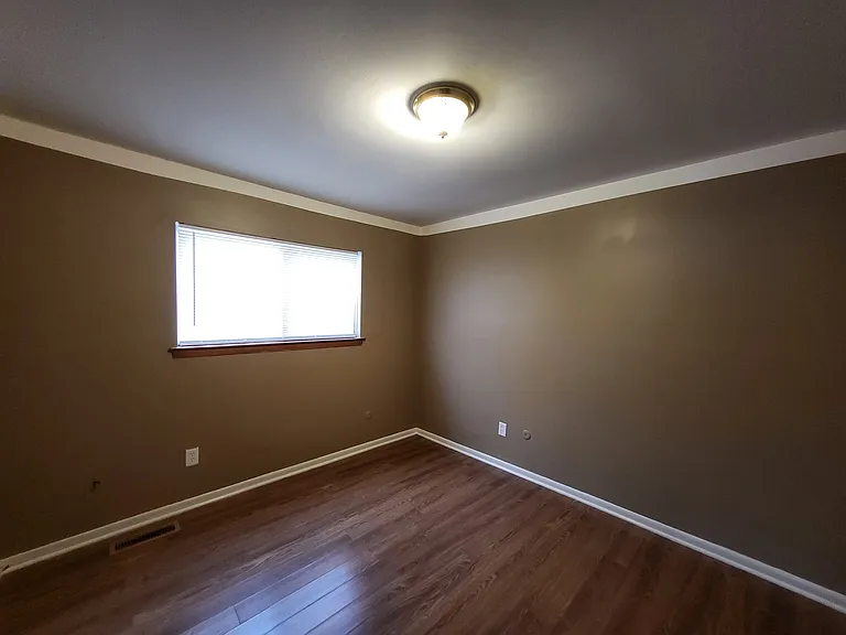 875 Raupp Pl — Photo 7