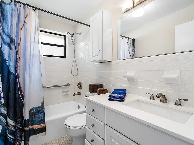 5615 N Ocean Blvd #10 — Photo 17