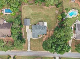 32 Meadow View Gln, Newnan, GA 30265