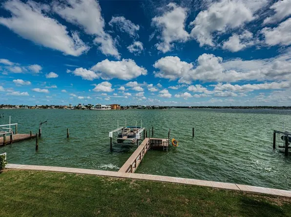 15851 Redington Dr #13, Redington Beach, FL 33708