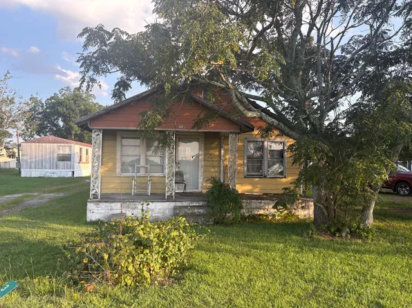 336 E Sumter St, Mayesville, SC 29104