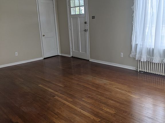 Living Room_04212022