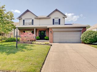 1216 Knapps Ct, Greenwood, IN 46142