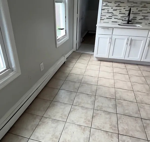 549 Summer St — Photo 4