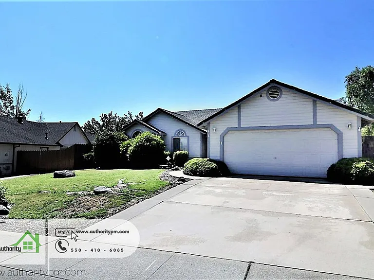 656 Springer Dr — Photo 3