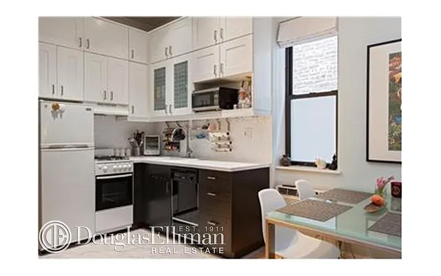 Rented by Douglas Elliman | media 2