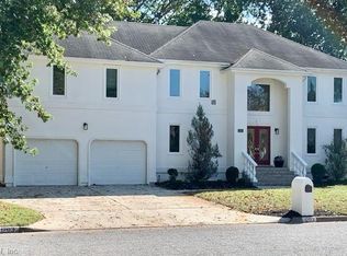 1203 Fairway Dr, Chesapeake, VA 23320