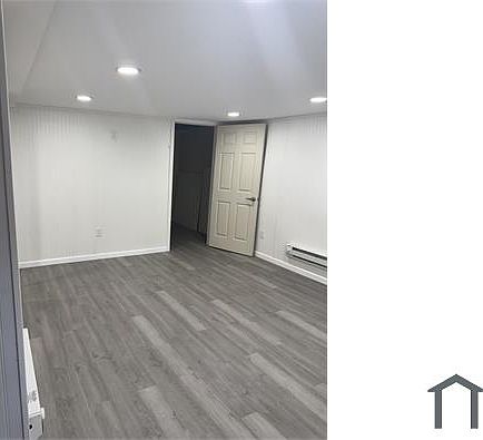 5th image of 5265 Glenloch St
