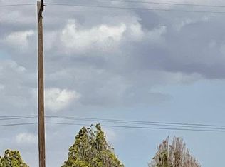 8584 70th St W, Mojave, CA 93501