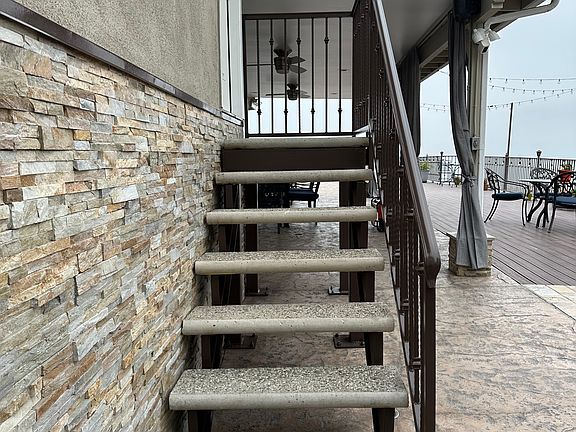 3rd image of 1244 Alta Paseo