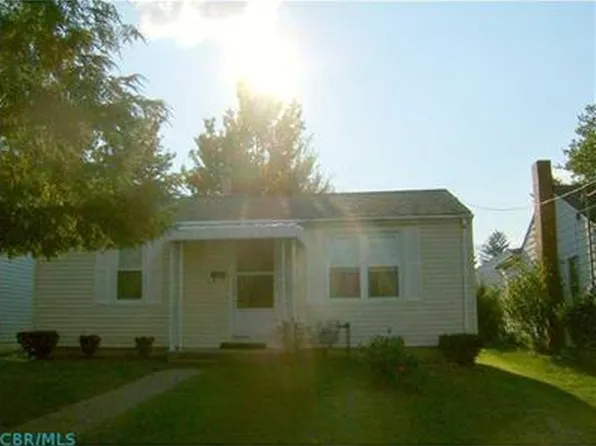 201 N Cedar Ave, Lancaster, OH 43130
