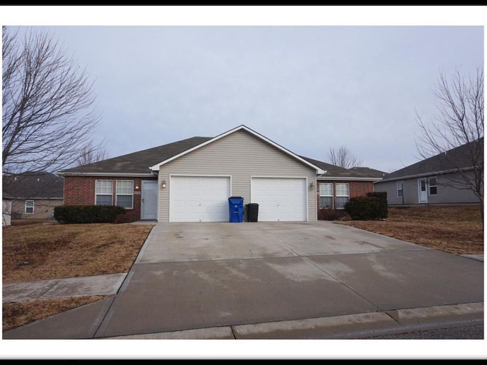 1st image of 117 SE Rock Garden Ln #117